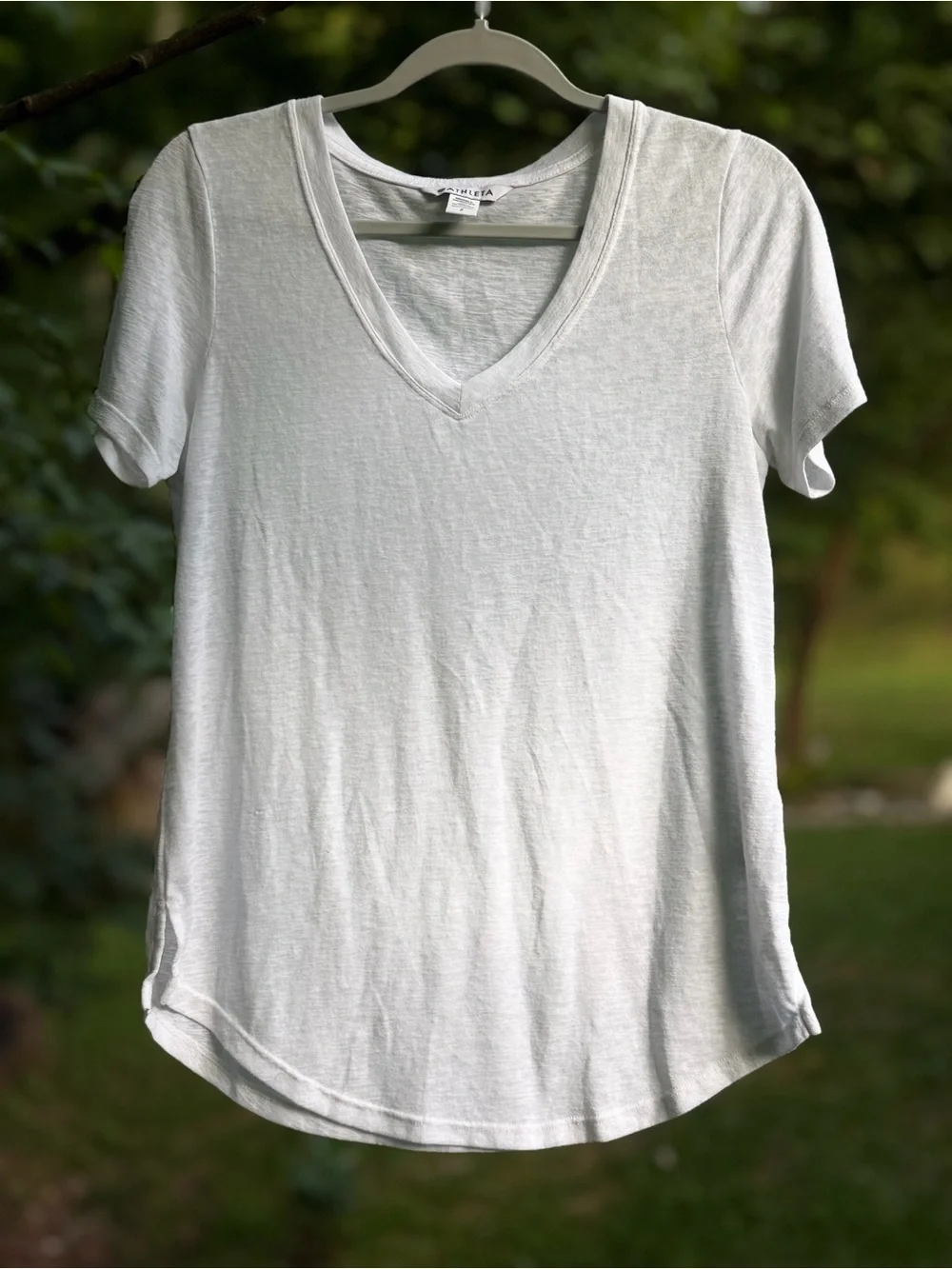 Athleta White V-Neck Short Sleeve T-Shirt Size S - Picture 3 of 7